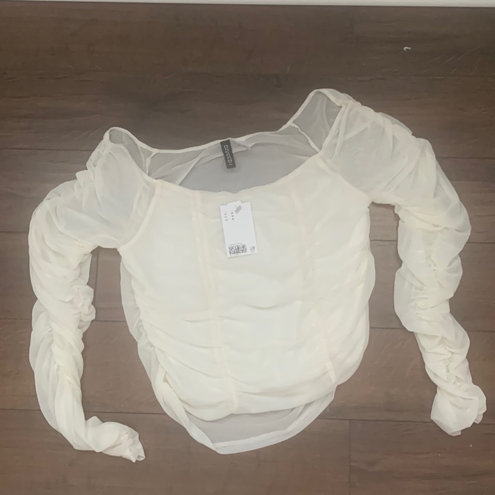 Long sleeve crop top